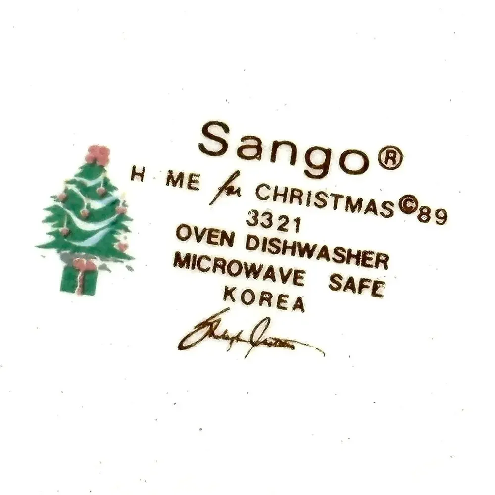 Sango Home for Christmas 1989 Korea Gold Mark # 3321 Flat Cup and Saucer Set